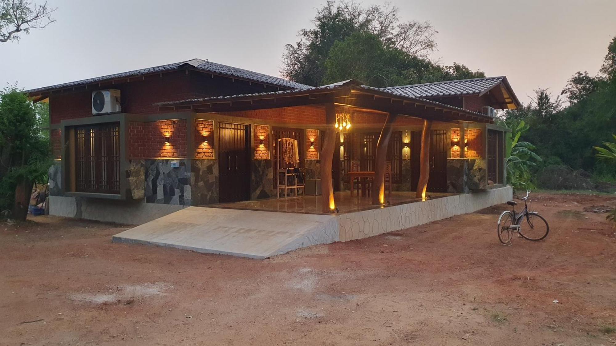 Ceylon Resort Wilpattu Bagian luar foto